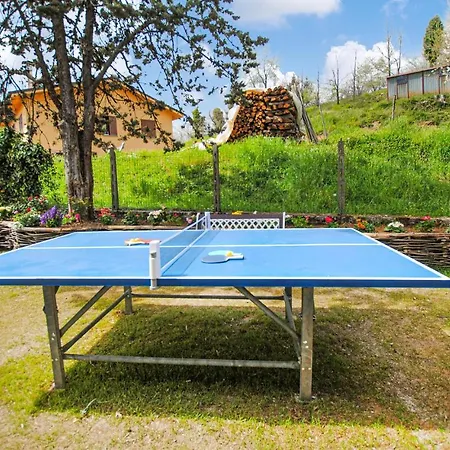 2 Bedroom In Holiday home Pescia