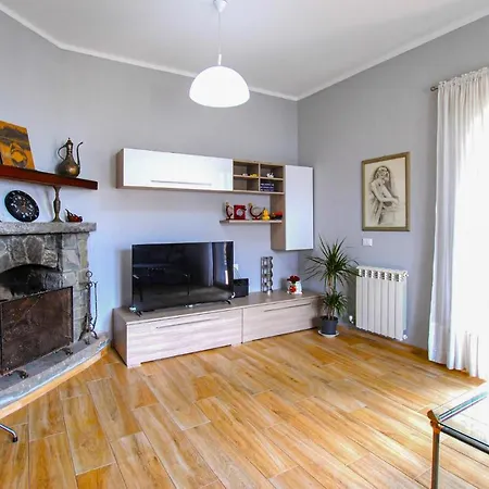 펜션 2 Bedroom In 페시아